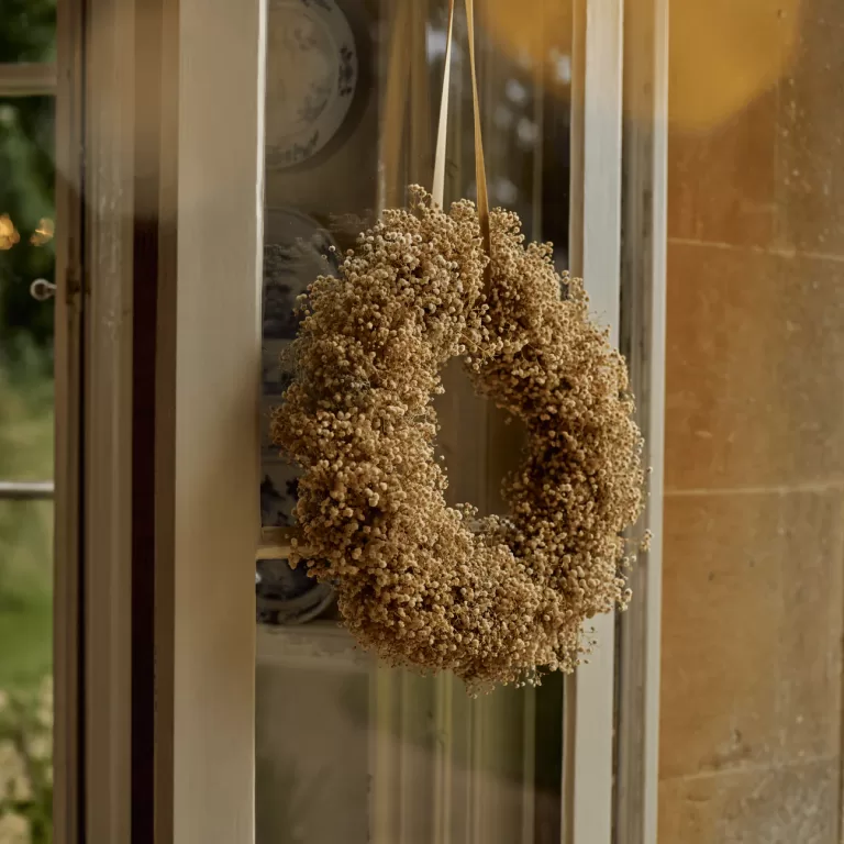 Gypsophila Wreath