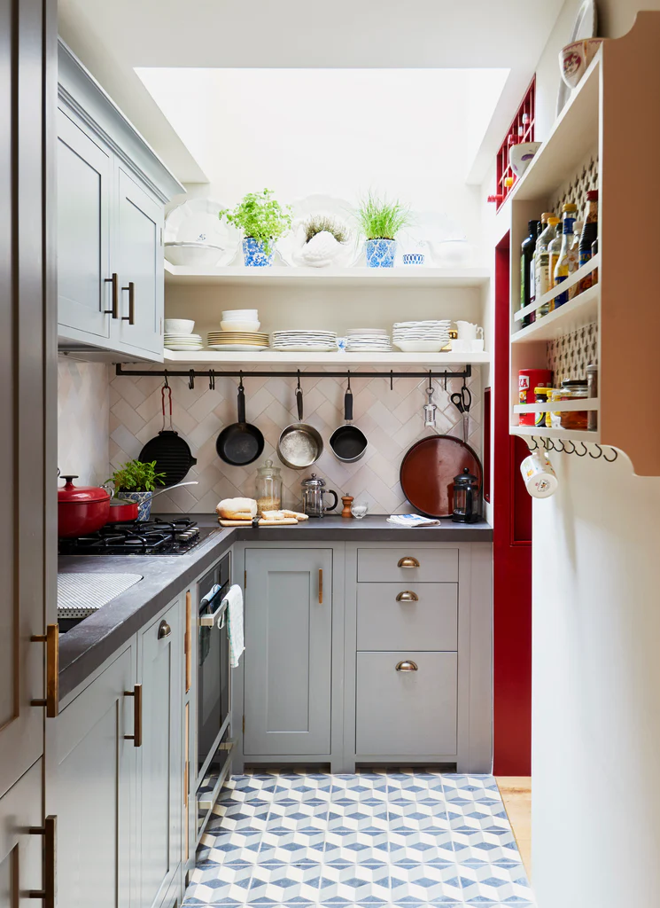 crop-Sue_Crewe_Kitchen_Suffolk_001_1024x1024