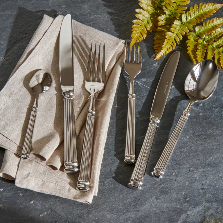 Stuart 36 Piece Cutlery Set