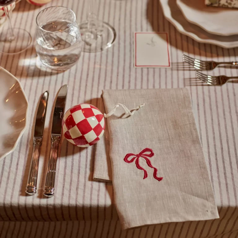 Yuletide Bow Napkins, Set of 4