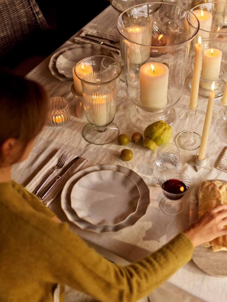 neptune festive table